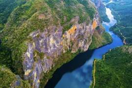 e3a72cc621691ec6e26a17b20949a0db